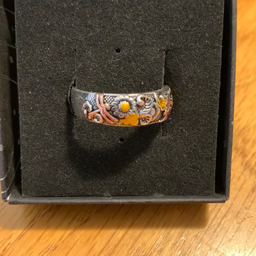 Dragonfly Ring - Picture 3 of 4